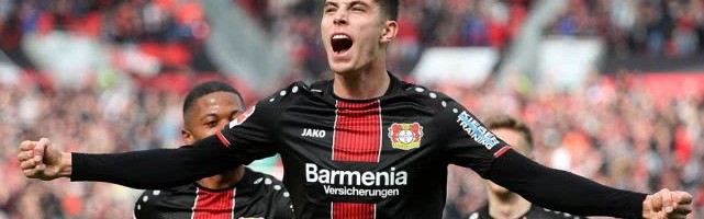  勒沃库森核心伤退，主帅批医疗组失职  