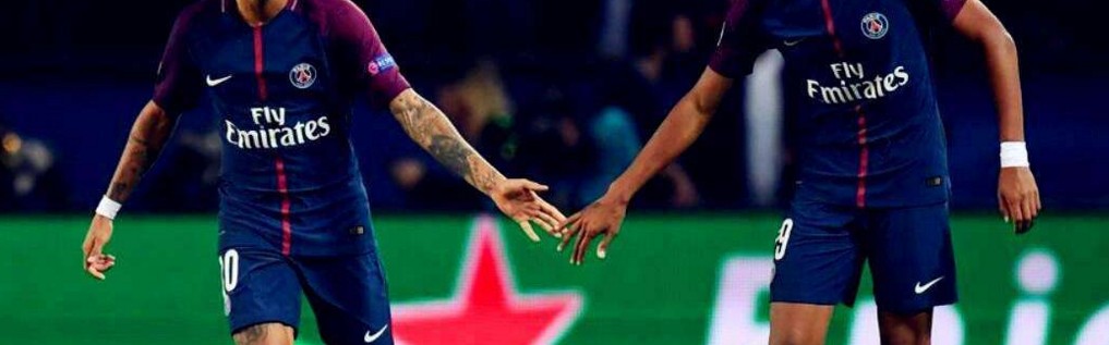  法甲揭幕战巴黎狂轰四球，梅西献助攻帽子戏法  