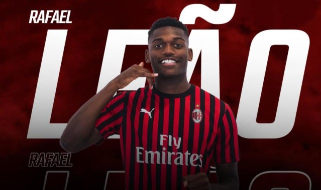  AC米兰官宣签下法国天才中场  