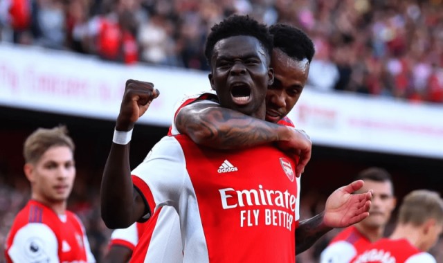  阿尔特塔弃用塔瓦雷斯，阿森纳变阵显成效  