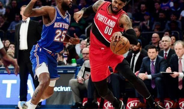  利拉德60分空砍开拓者负步行者  