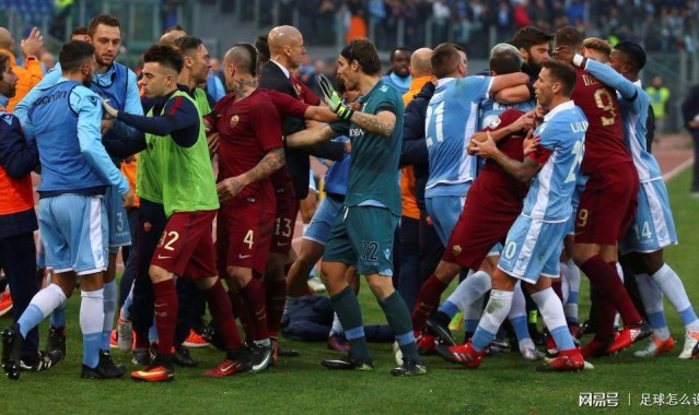  马赛德比战平局收场球迷暴动  