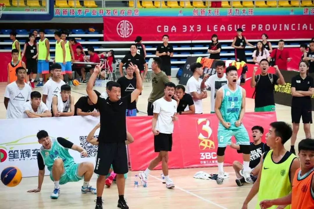  法甲梯队天才涌现青年联赛创佳绩  