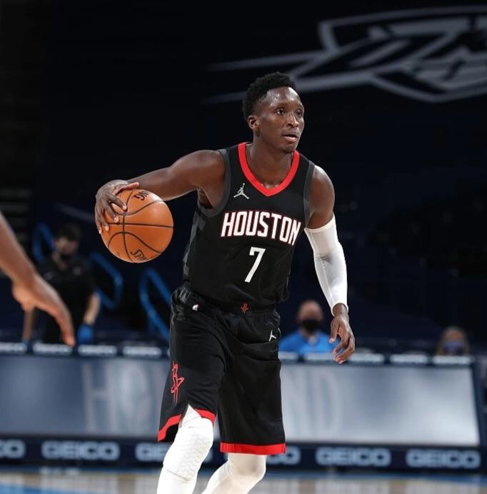  篮网签下自由球员格里芬补强  